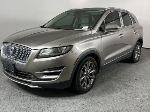 Used 2019 Lincoln MKC Reserve w/ MKC Climate Package FWD image 7