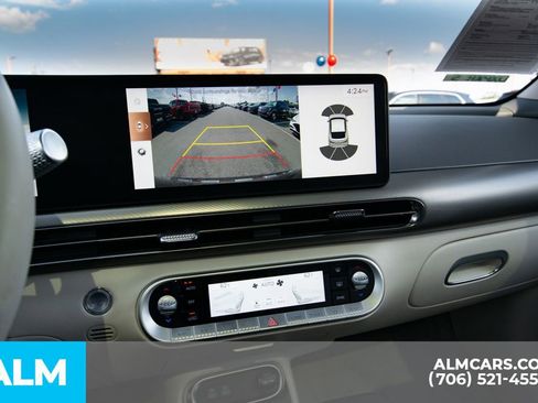 Used 2024 Genesis GV60 RWD image 32