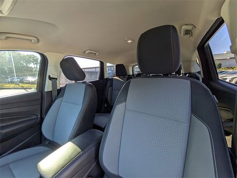 Used 2019 Ford Escape SE image 21