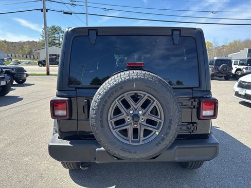 New 2026 Jeep Wrangler Unlimited Sport AWD/4WD image 4