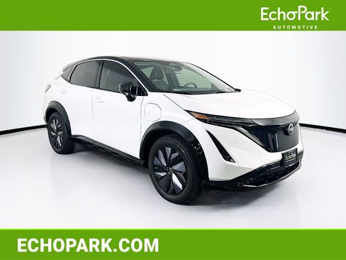 Used 2023 Nissan Ariya FWD image 1