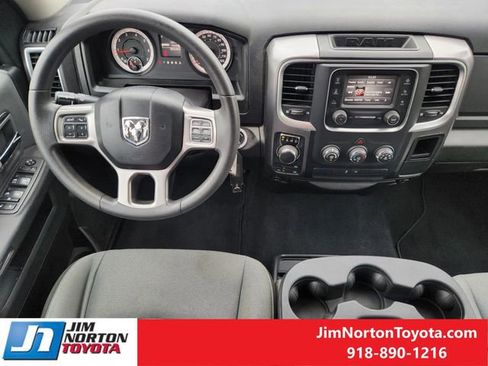 Used 2021 RAM 1500 Classic SLT AWD/4WD image 27
