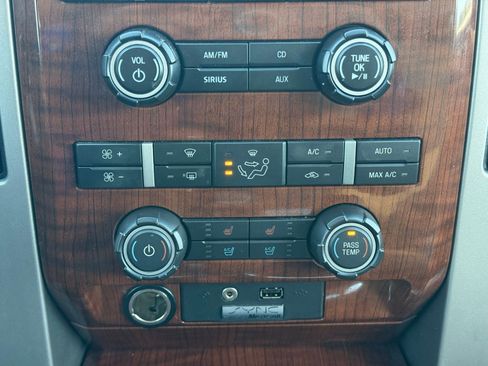 Used 2010 Ford F150 2WD SuperCrew image 22