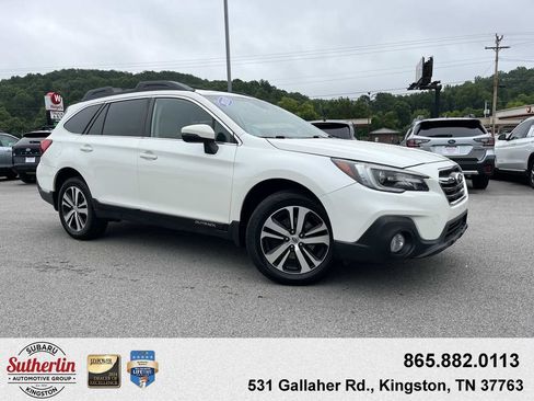 Used 2018 Subaru Outback 3.6R Limited AWD/4WD image 1