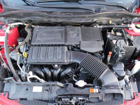 Used 2014 MAZDA MAZDA2 Sport image 17