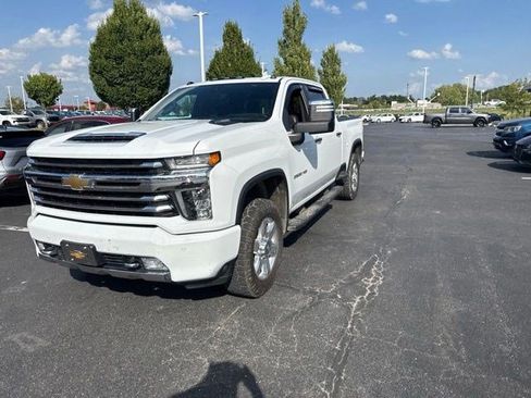 Used 2020 Chevrolet Silverado 2500 High Country w/ Z71 Off-Road Package AWD/4WD image 6