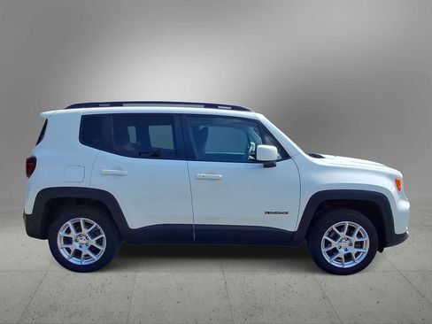 Used 2021 Jeep Renegade Latitude w/ Luxury Group I AWD/4WD image 9