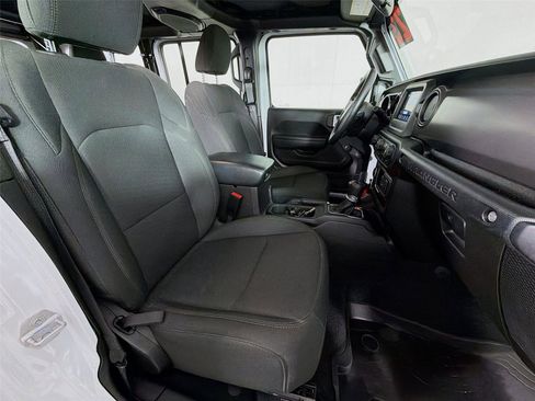 Used 2023 Jeep Wrangler Sport image 26