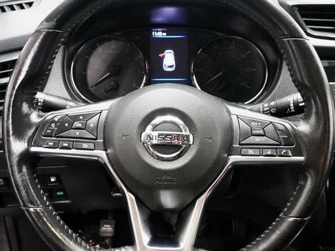 Used 2019 Nissan Rogue S w/ Special Edition Package AWD/4WD image 12
