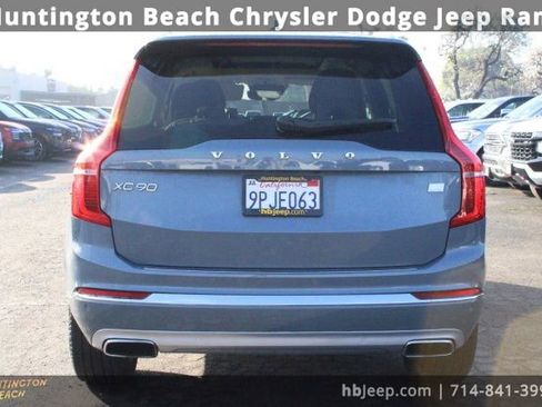 Used 2021 Volvo XC90 T8 Inscription Expression w/ Protection Package Premier image 4