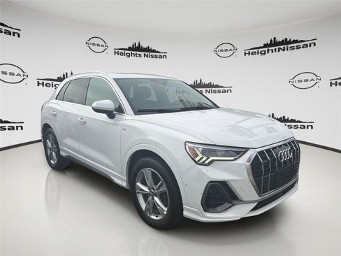 Used 2020 Audi Q3 2.0T Prestige w/ Prestige Package AWD/4WD image 8