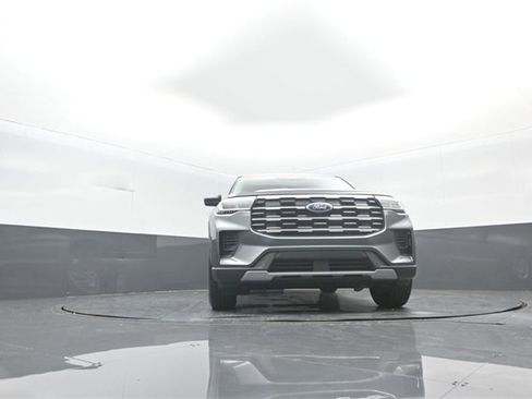 New 2026 Ford Explorer Active image 28