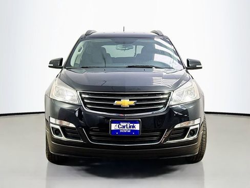 Used 2016 Chevrolet Traverse LT FWD image 2