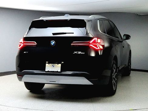 Used 2025 BMW X3 xDrive30i w/ Premium Package image 6