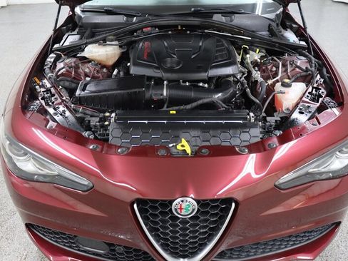 Used 2019 Alfa Romeo Giulia Ti Sport w/ Quick Order Package 22U Sport RWD image 35