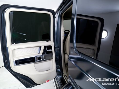 Used 2021 Mercedes-Benz G 550 w/ AMG Line image 17