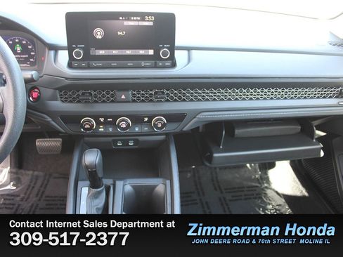 Certified 2023 Honda Accord LX image 15