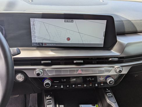 Used 2024 Kia Telluride S w/ S Sunroof Package FWD image 26