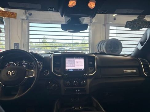 Used 2023 RAM 1500 Big Horn AWD/4WD image 30
