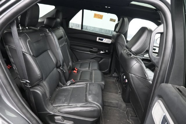 Used 2022 Ford Explorer ST w/ ST Street Pack AWD/4WD image 9