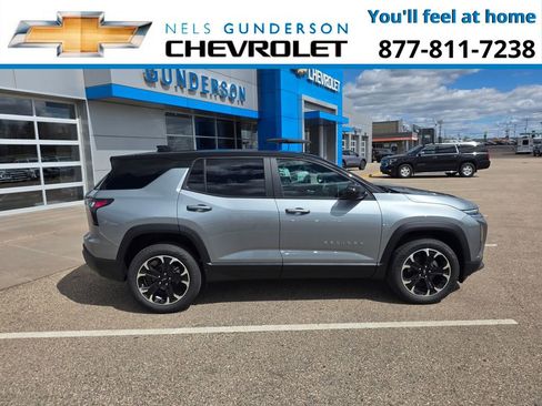 New 2026 Chevrolet Equinox LT w/ Convenience Package II AWD/4WD image 8