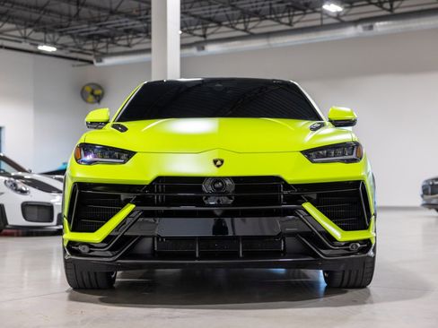 Used 2024 Lamborghini Urus Performante image 2
