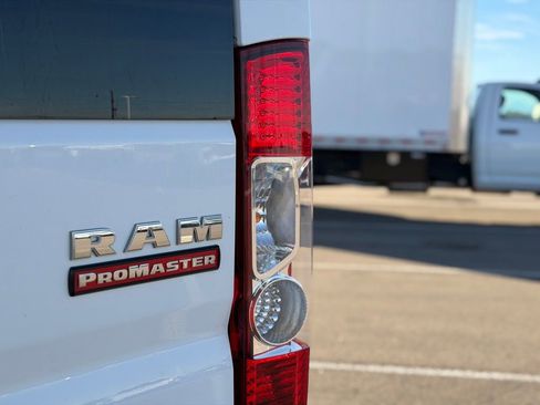 Used 2022 RAM ProMaster 2500 image 11