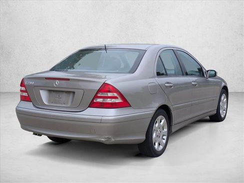 Used 2006 Mercedes-Benz C 280 Sedan image 5