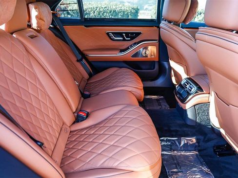 New 2026 Mercedes-Benz S 580 4MATIC Sedan image 18