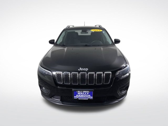 Used 2019 Jeep Cherokee Latitude w/ Popular Appearance Group AWD/4WD image 10