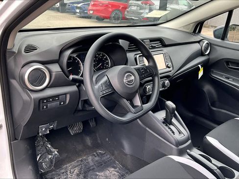 New 2025 Nissan Versa S image 10
