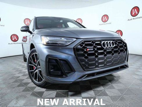 Used 2023 Audi SQ5 Premium Plus w/ Premium Plus Package AWD/4WD image 2