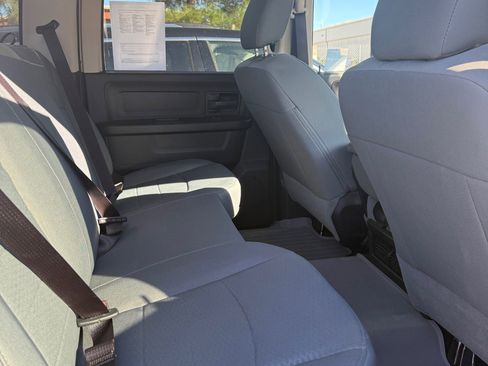 Used 2017 RAM 2500 Tradesman w/ Chrome Appearance Group image 5