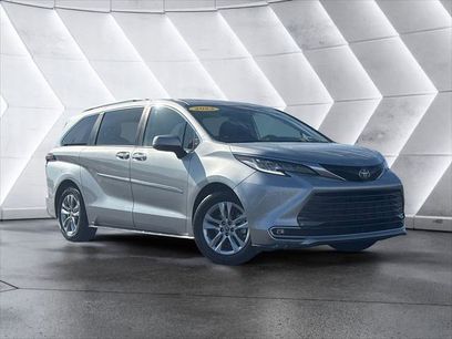Certified 2023 Toyota Sienna Limited