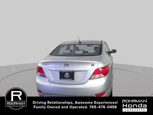 Used 2012 Hyundai Accent GLS FWD image 8
