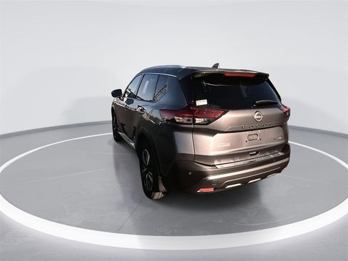 Certified 2023 Nissan Rogue SL w/ SL Premium Package image 6