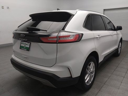 Used 2021 Ford Edge SEL w/ Convenience Package FWD image 9