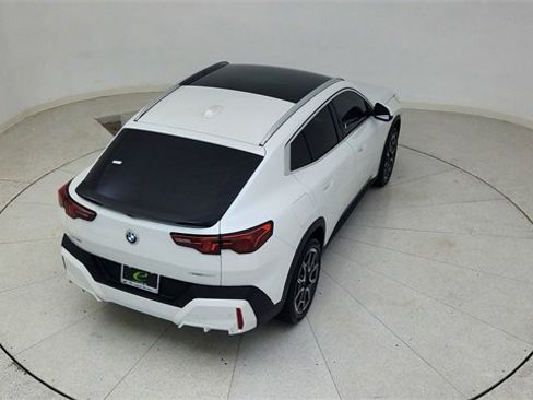 Used 2025 BMW X2 xDrive28i image 78