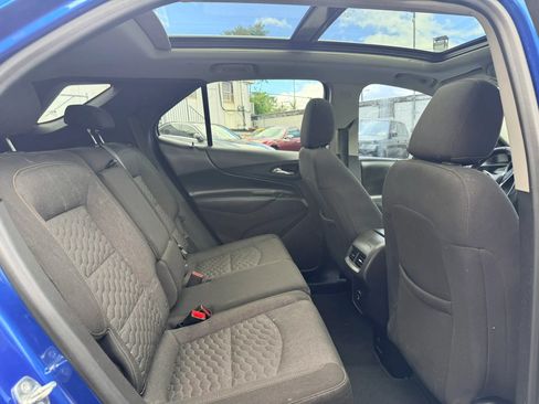 Used 2019 Chevrolet Equinox LT w/ Sun & Navigation Package AWD/4WD image 20