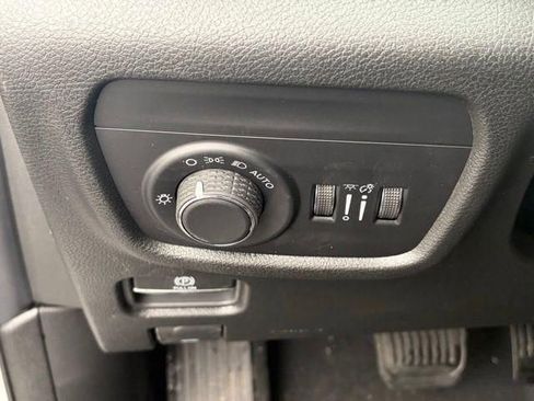 New 2026 Jeep Grand Cherokee Altitude AWD/4WD image 26