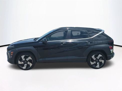 New 2026 Hyundai Kona Limited FWD image 8