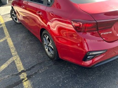 Used 2021 Kia Forte LXS FWD image 3
