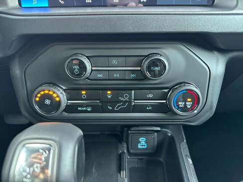 New 2025 Ford Bronco Big Bend image 23