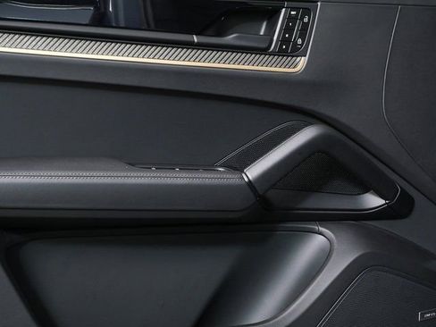 Certified 2024 Porsche Cayenne Turbo GT AWD/4WD image 6