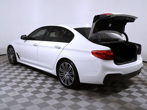 Used 2018 BMW 530i RWD image 10