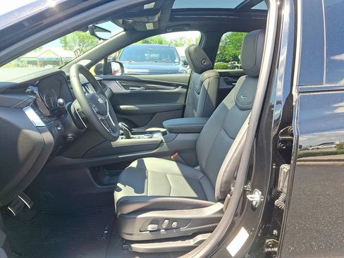 New 2026 Cadillac XT5 Sportv AWD/4WD image 6