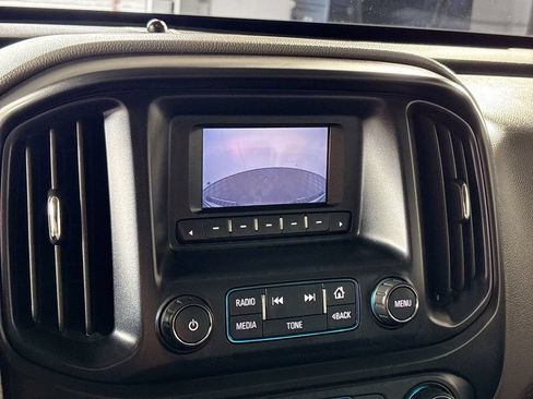 Used 2017 Chevrolet Colorado W/T w/ WT Convenience Package RWD image 16