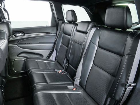 Used 2020 Jeep Grand Cherokee Overland RWD image 19
