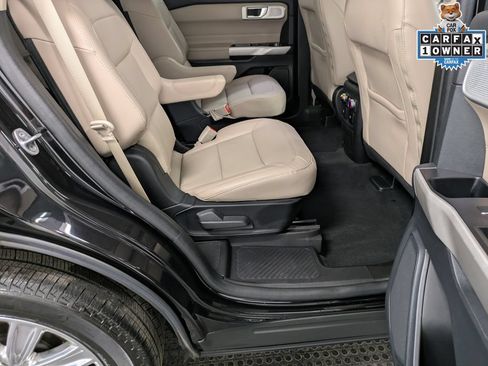 Used 2022 Ford Explorer Limited w/ Limited Technology Package AWD/4WD image 27