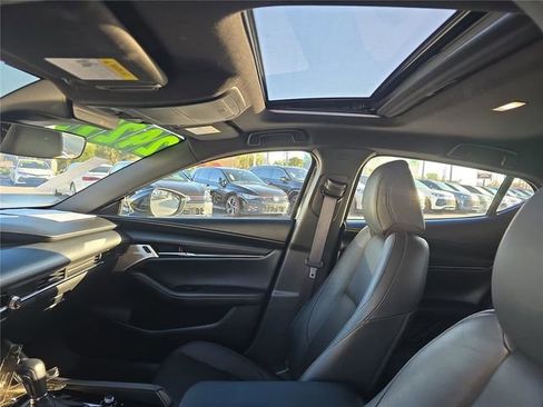 Used 2023 MAZDA MAZDA3 s image 26
